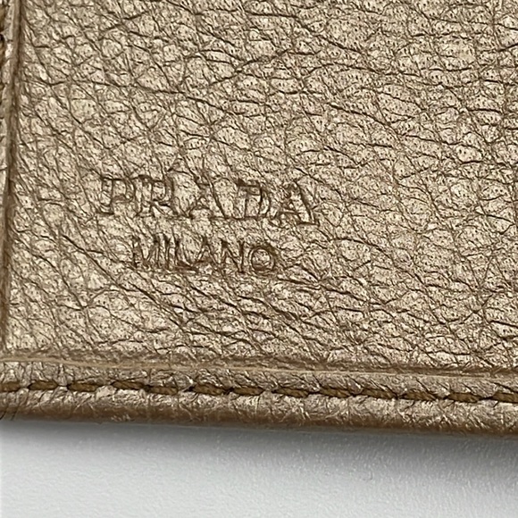 low start Prada Vintage Lambskin leather wallet - Picture 7 of 14